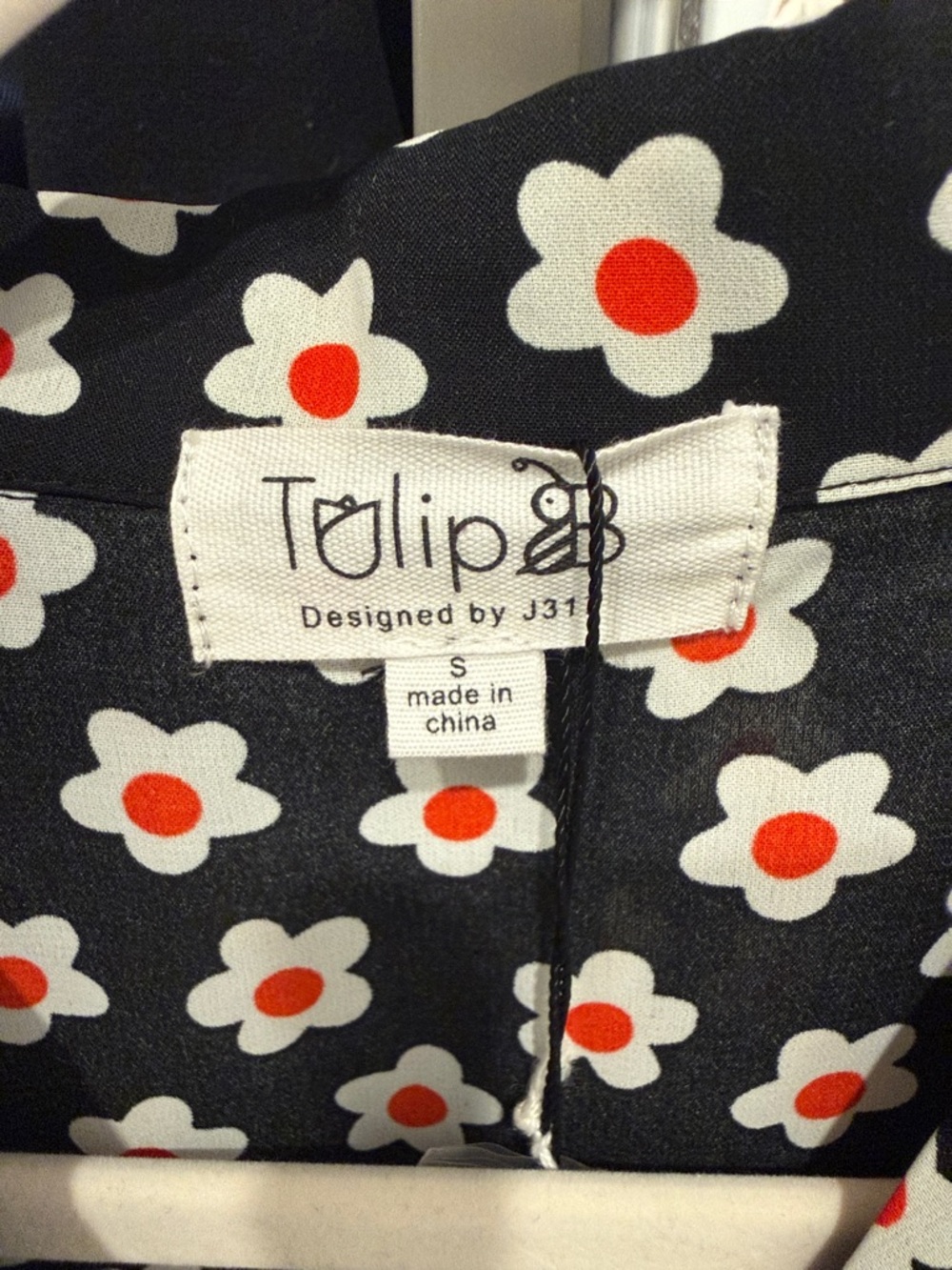 NWT Tulip B Sleeveless Midi Dress in Black with Red & White Floral Print - Picture 4 of 6